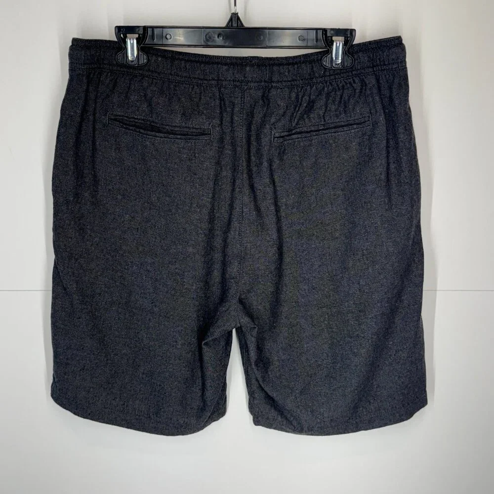 NWOT Banana Republic TALL Linen Deck Shorts in Black